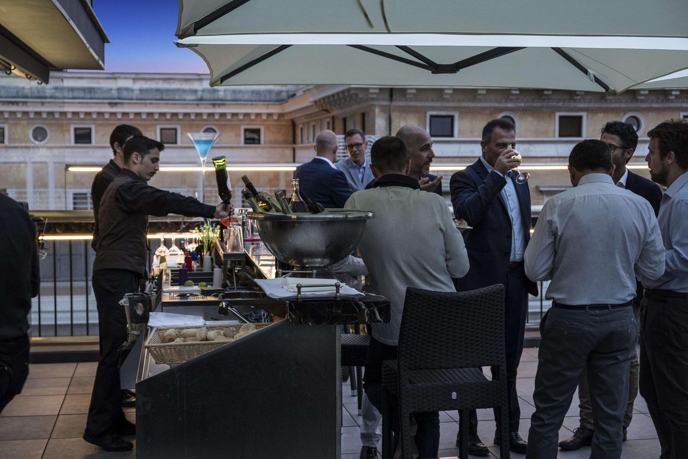 Golden-Tulip-Rome-Piram-Bar-63