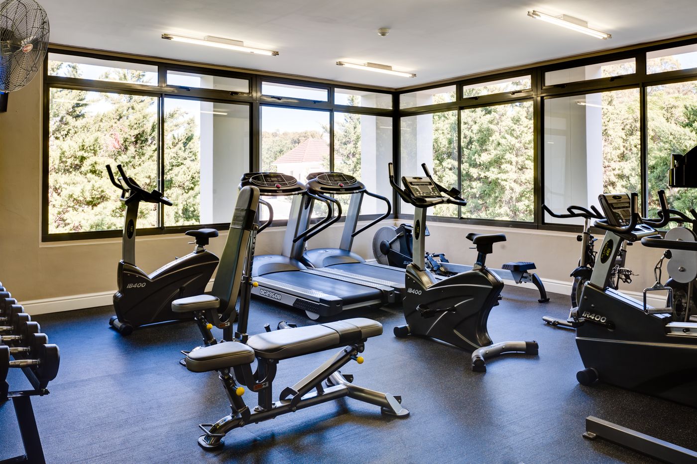 Protea-Hotel-Cape-Town-Waterfront-Breakwater-Lodge-Sports-and-Entertainment-55