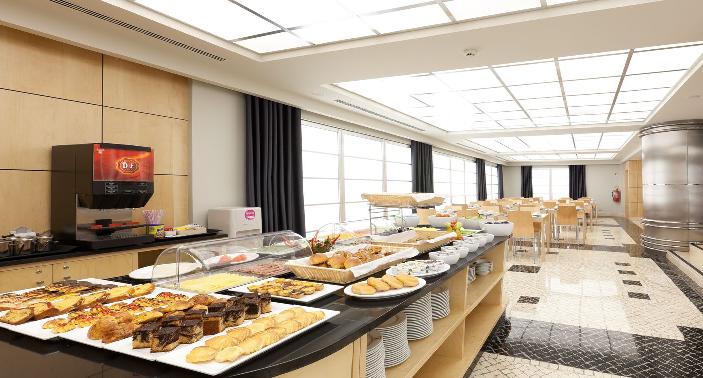 Alif-Avenidas-Restaurant-9