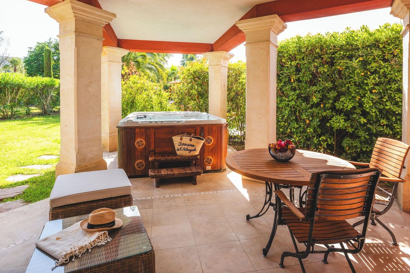 Le-Domaine-De-l-Astragale-Room-26