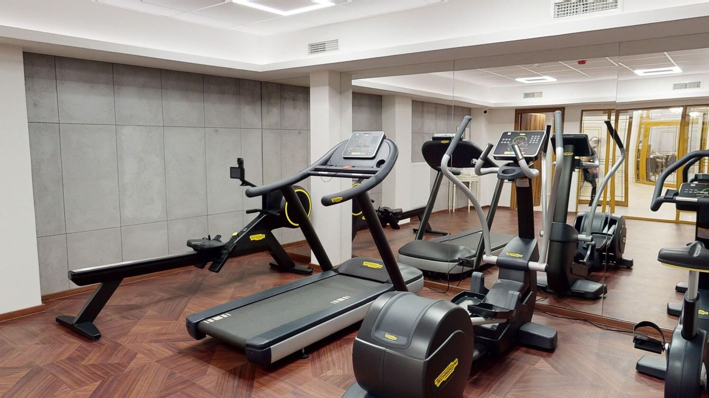 Sky-Hotel-Krakow-Sports-and-Entertainment-47