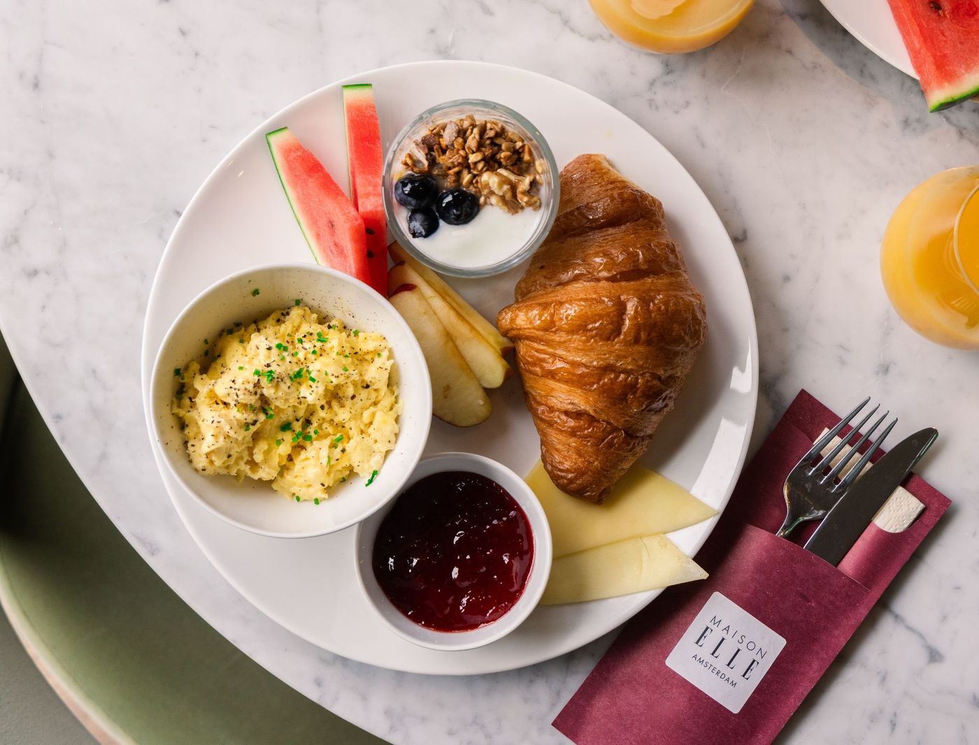 Maison-ELLE-Amsterdam-Lobby-32