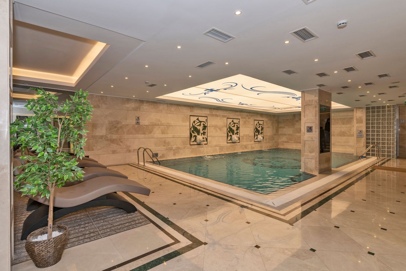 Piya Sport Hotel 