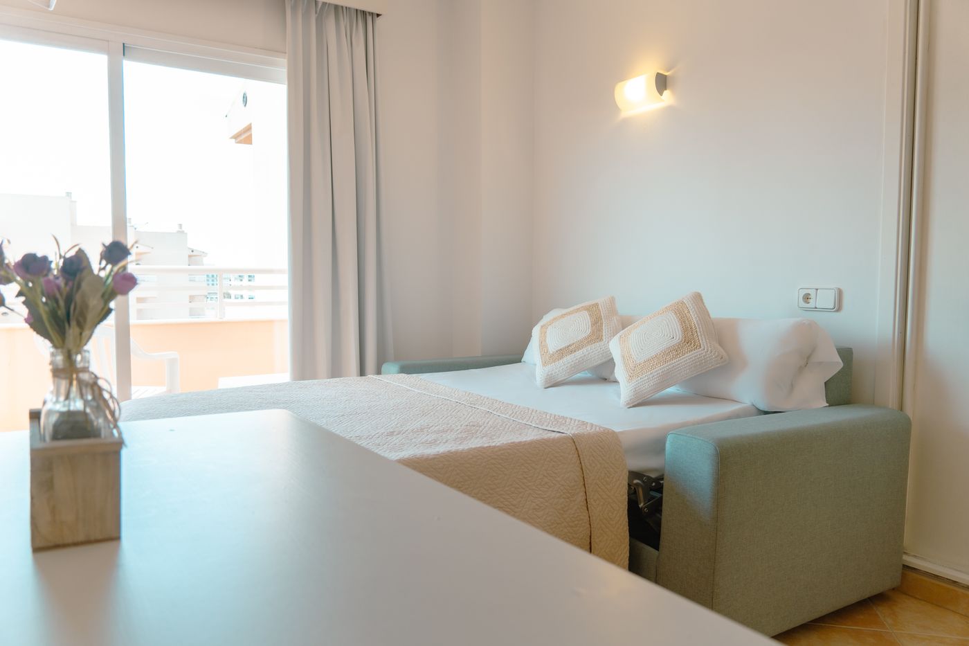 Rosamar-Aparthotel-All-Inclusive-Room-35