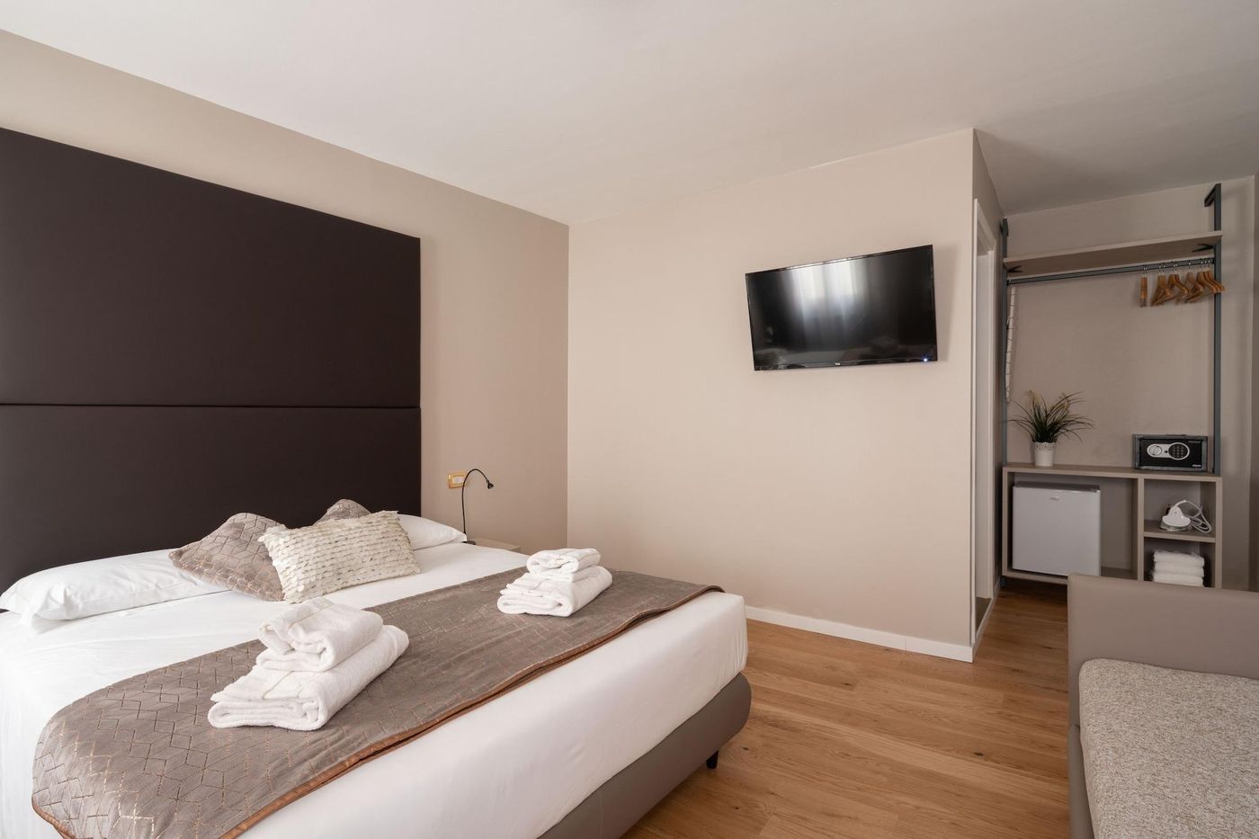Hotel-Herion-Room-28