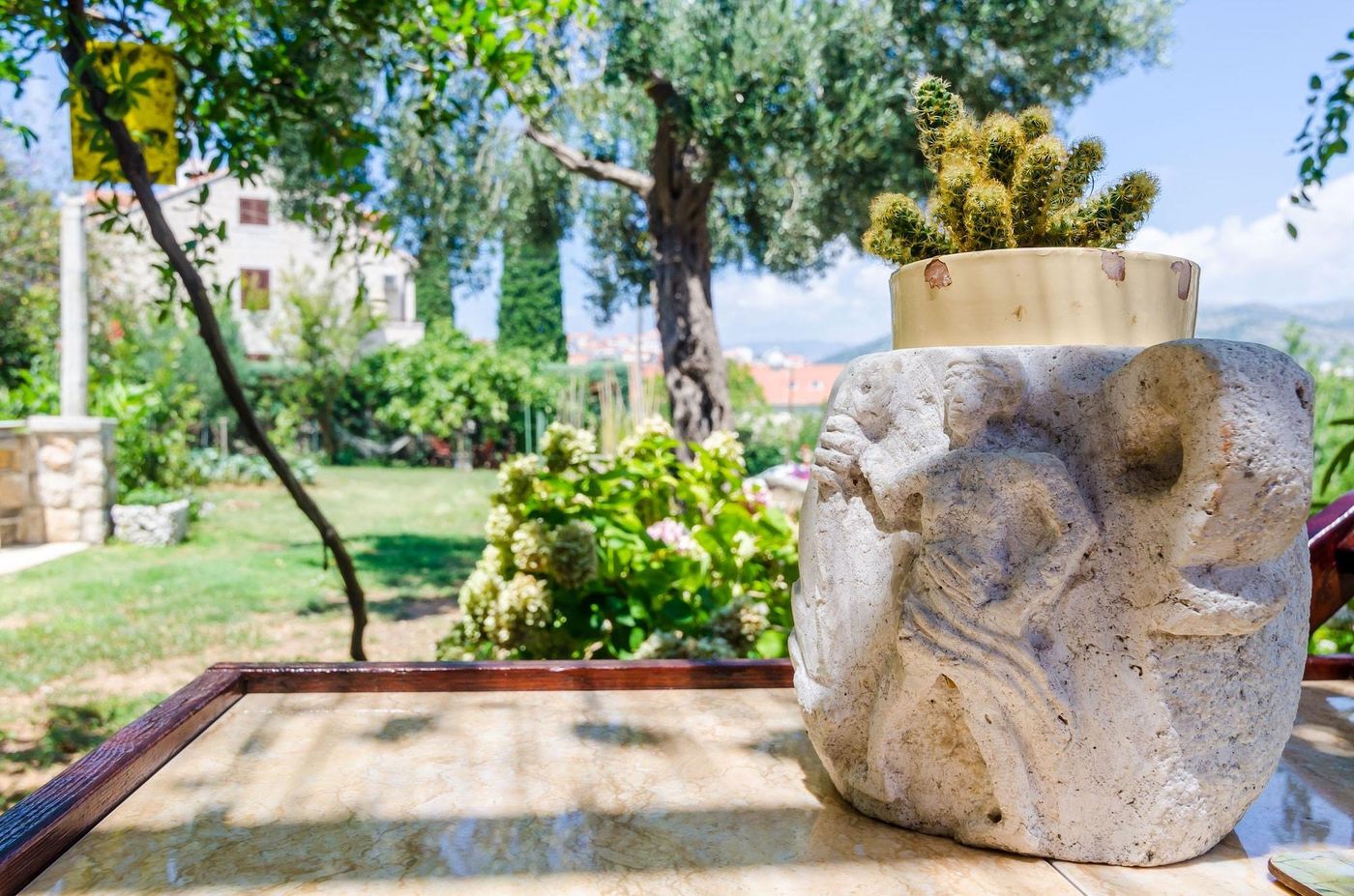 Apartments---Rooms-V-M-Room-16