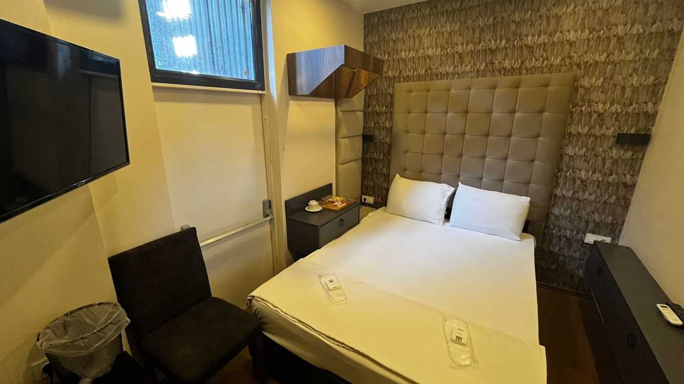 Taxim34-Hotel-Room-19