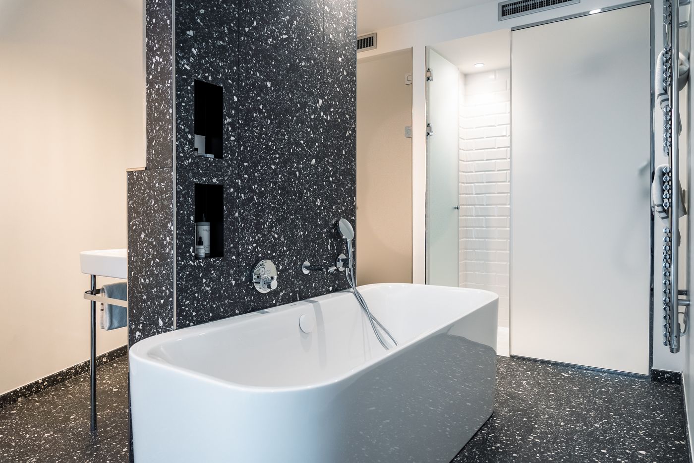 Normandy-Le-Chantier-Room-31