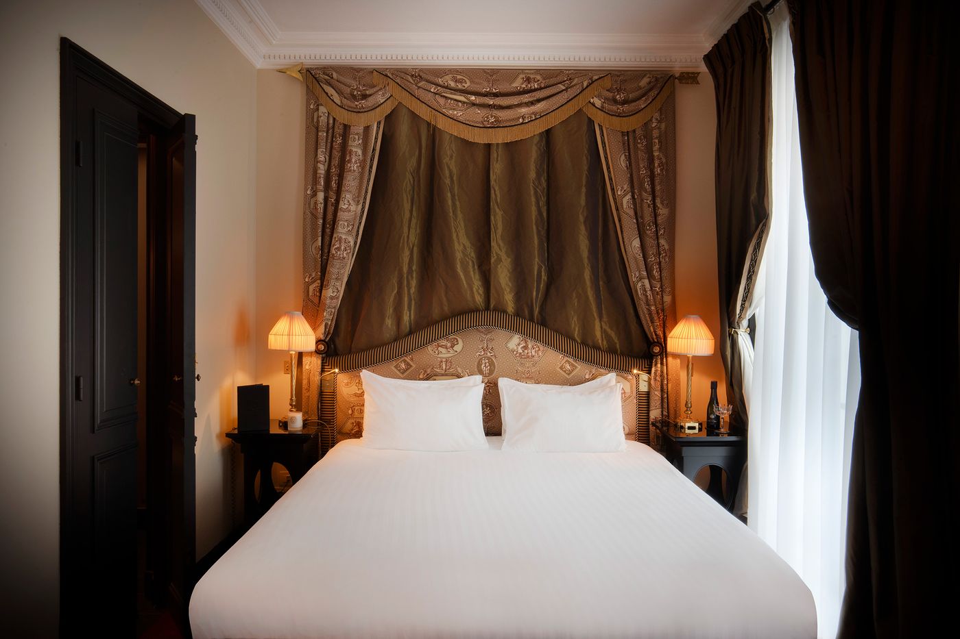 Maison-Athenee-Room-22