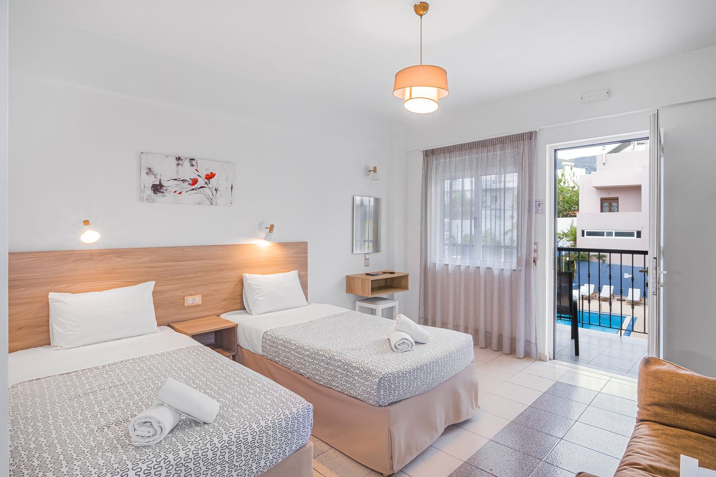 Happy-Days-Studios-Room-19