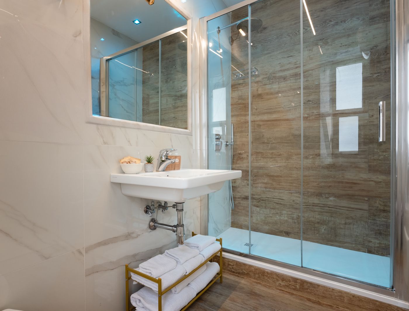 Palladium-Palace-Room-48