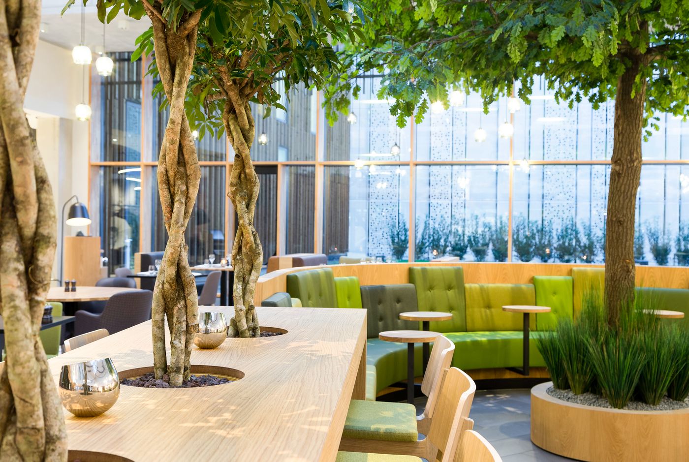 Novotel-Amsterdam-Schiphol-Airport-Restaurant-16