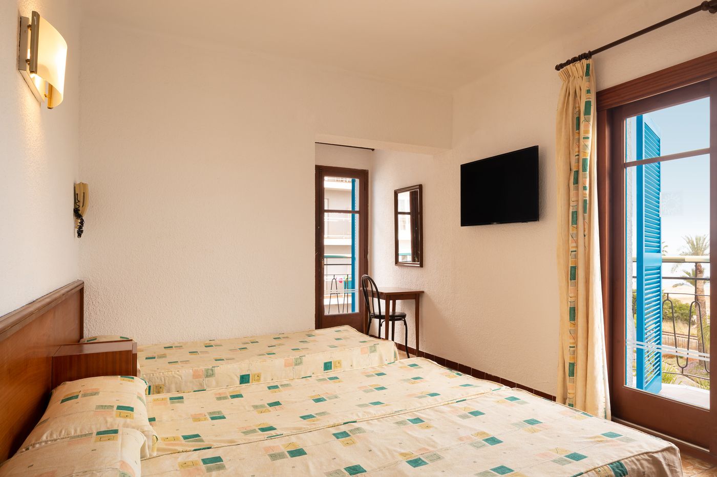 H-TOP-Planamar-Room-16