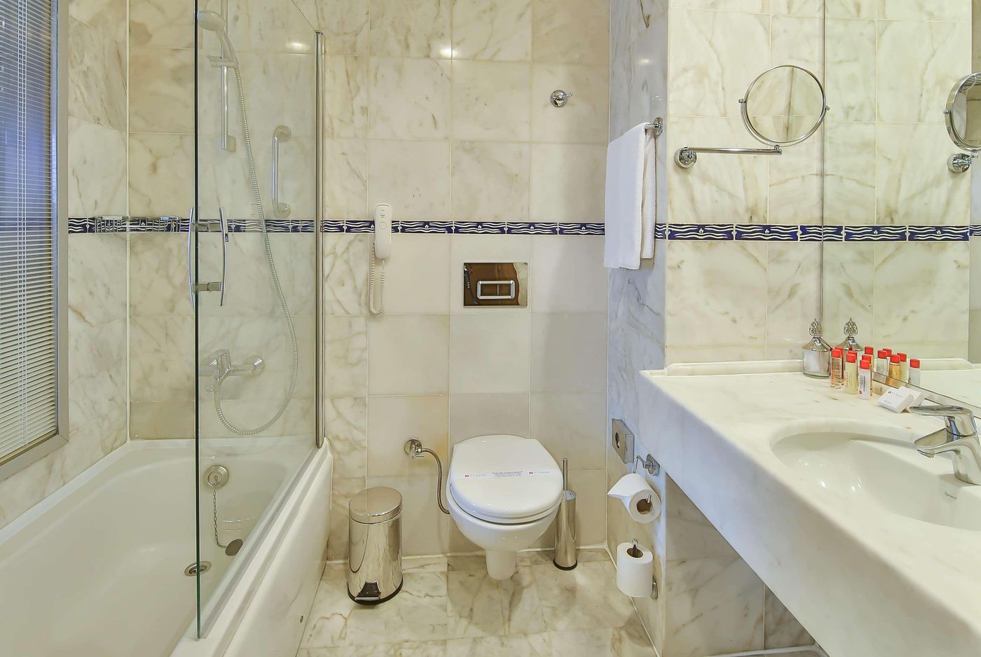 Ramada-Istanbul-Taksim-Room-24