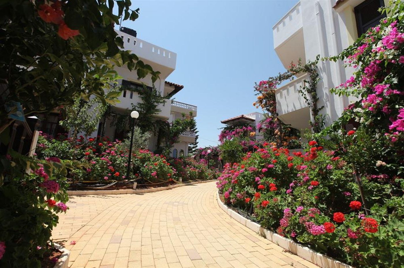 Paul-Marie-Apartment-Lobby-7