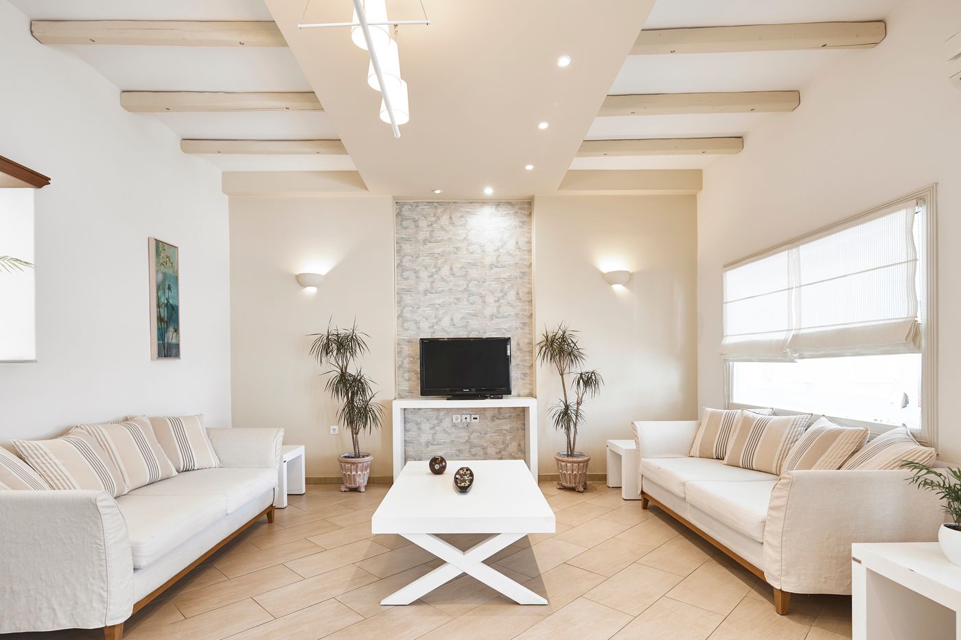 Nissos-Thira-Lobby-43