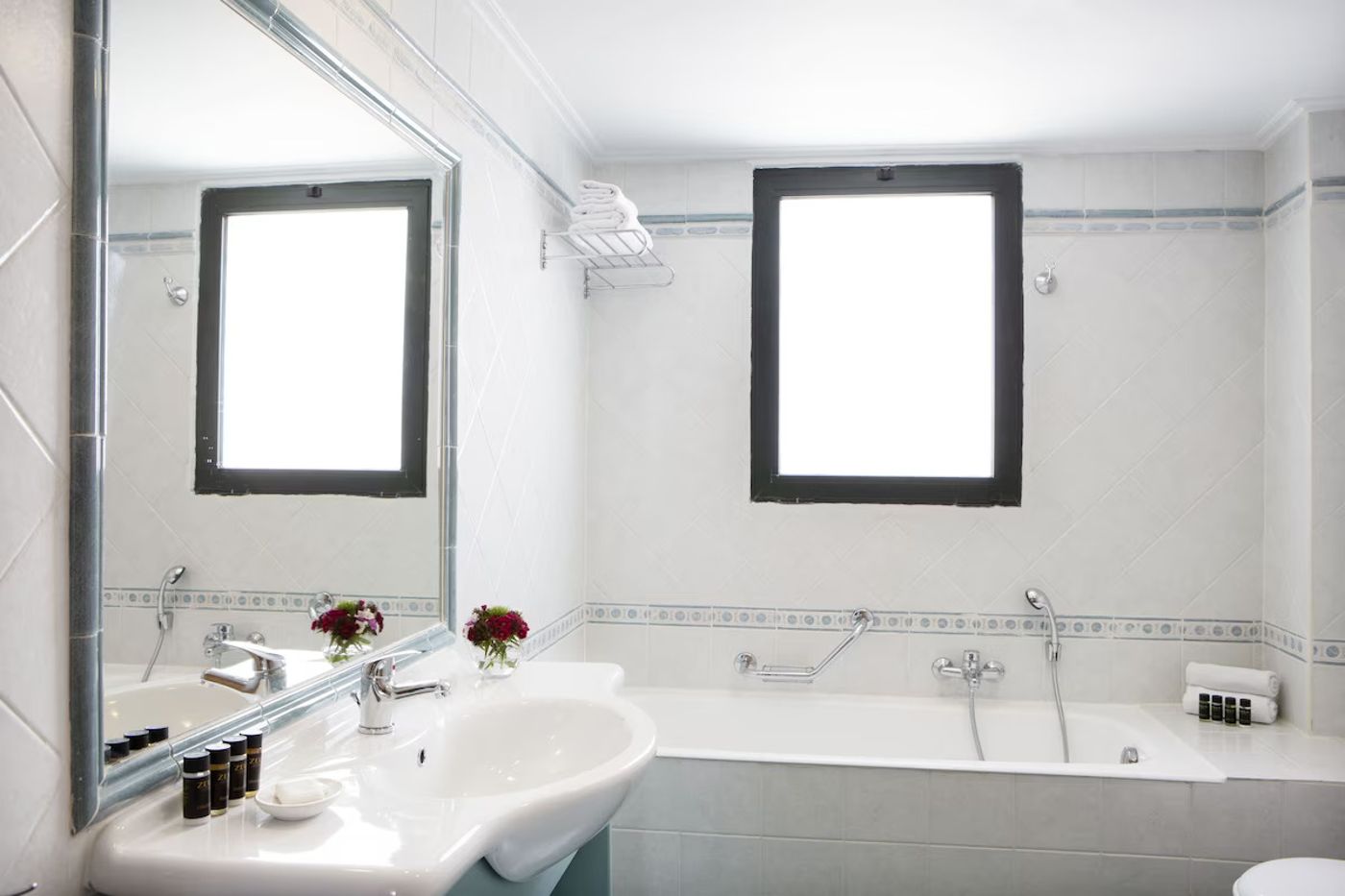 Ramada-Attica-Riviera-Room-37