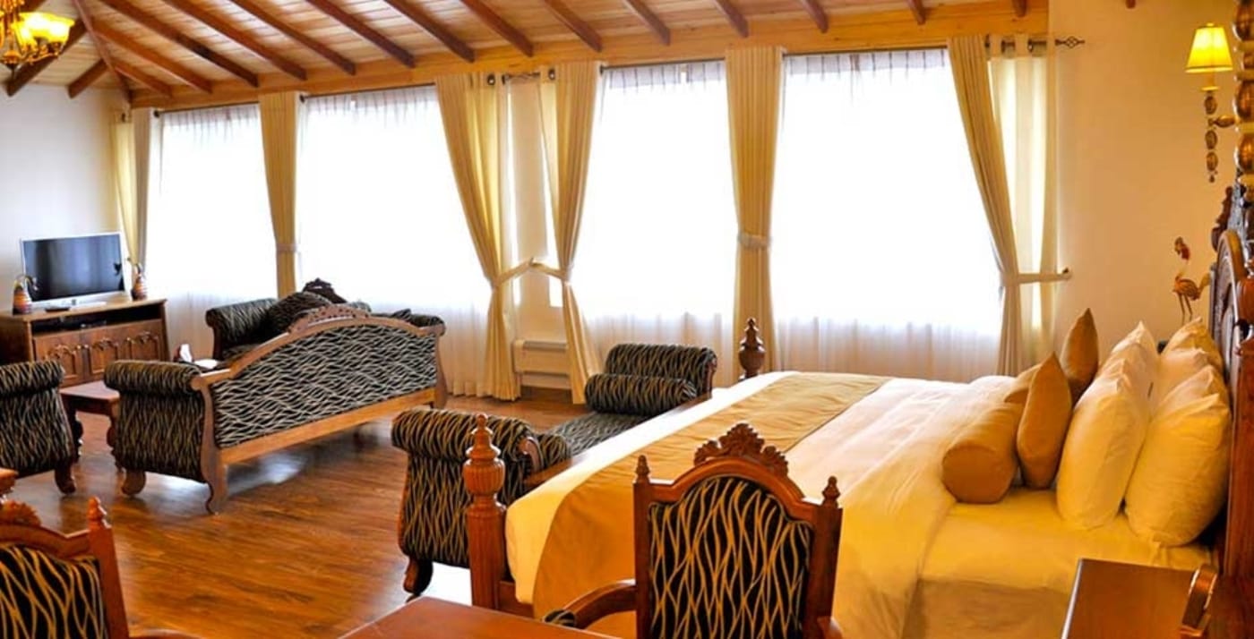 Araliya-Green-Hills-Room-6