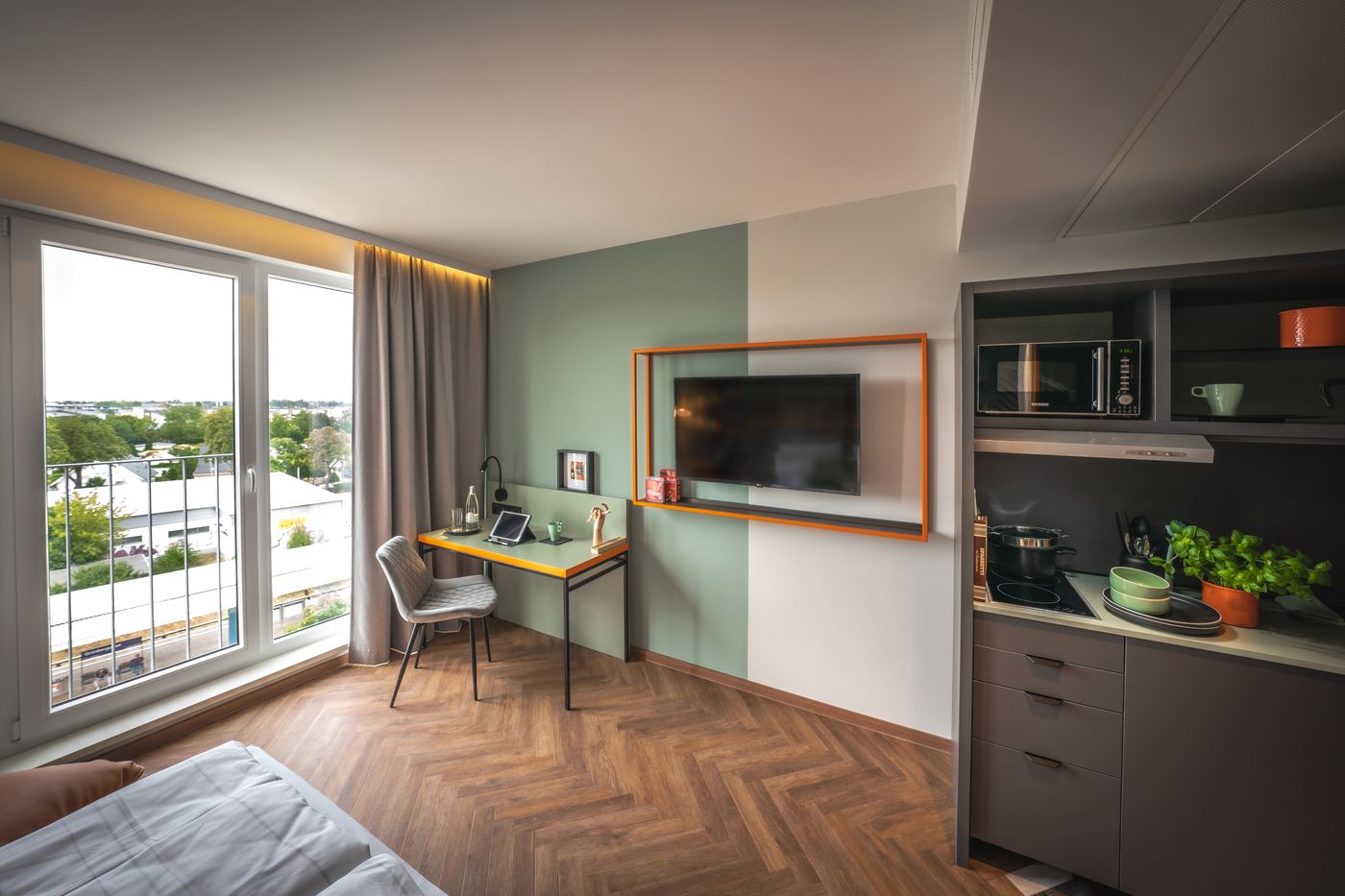 LOGINN-Hotel-Berlin-Airport-Room-10