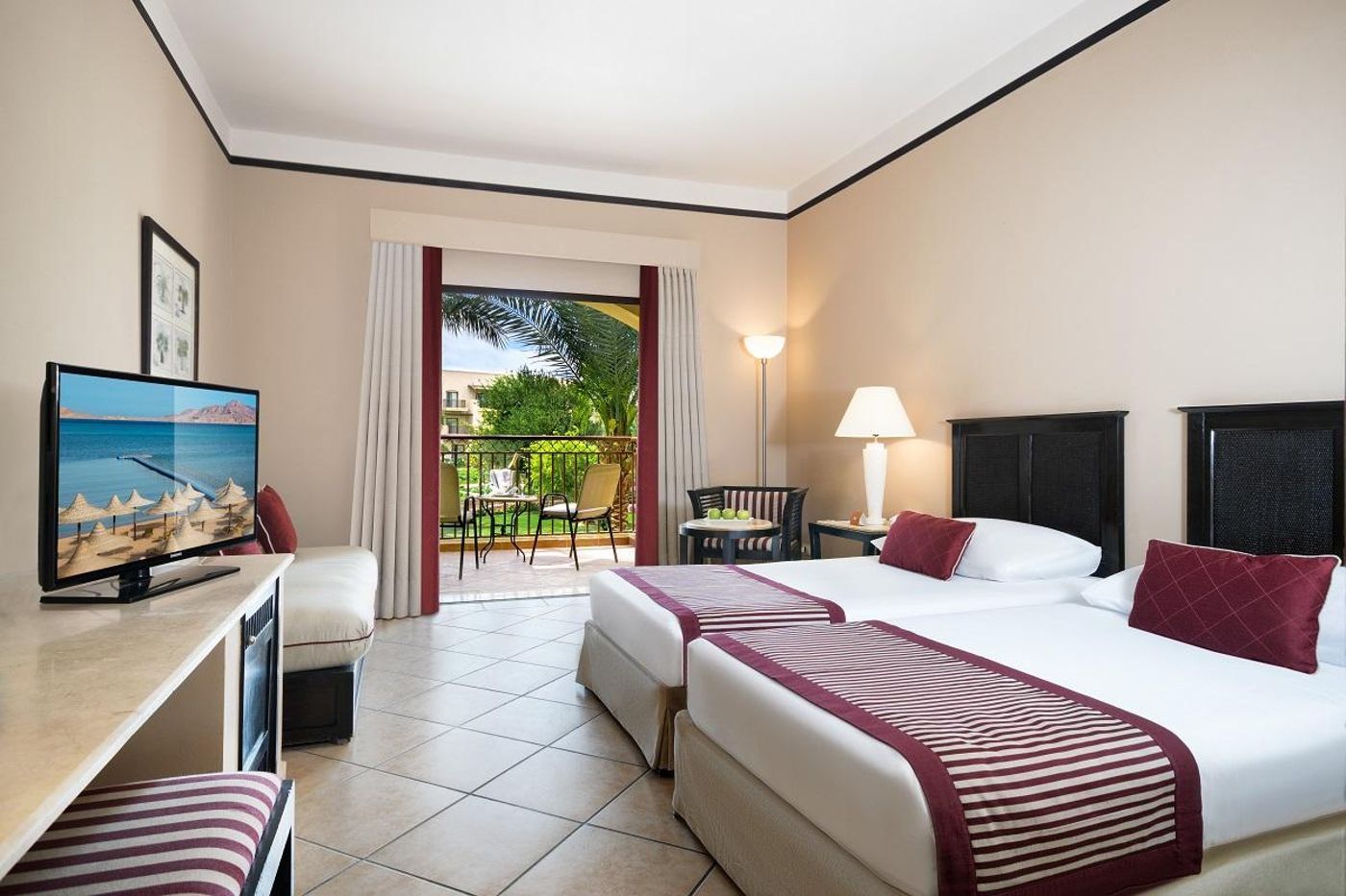 Jaz-Belvedere-Room-17