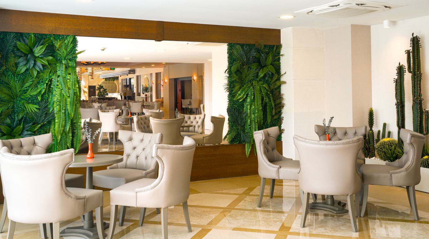 Diamond-Beach-Hotel---SPA-Bar-46