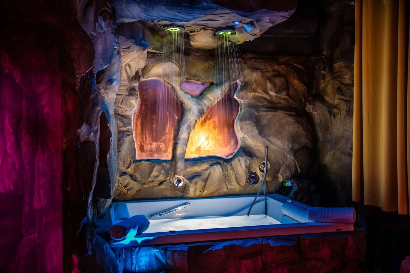 Magicsuite-Guest-House-Roma-Portuense-Room-17