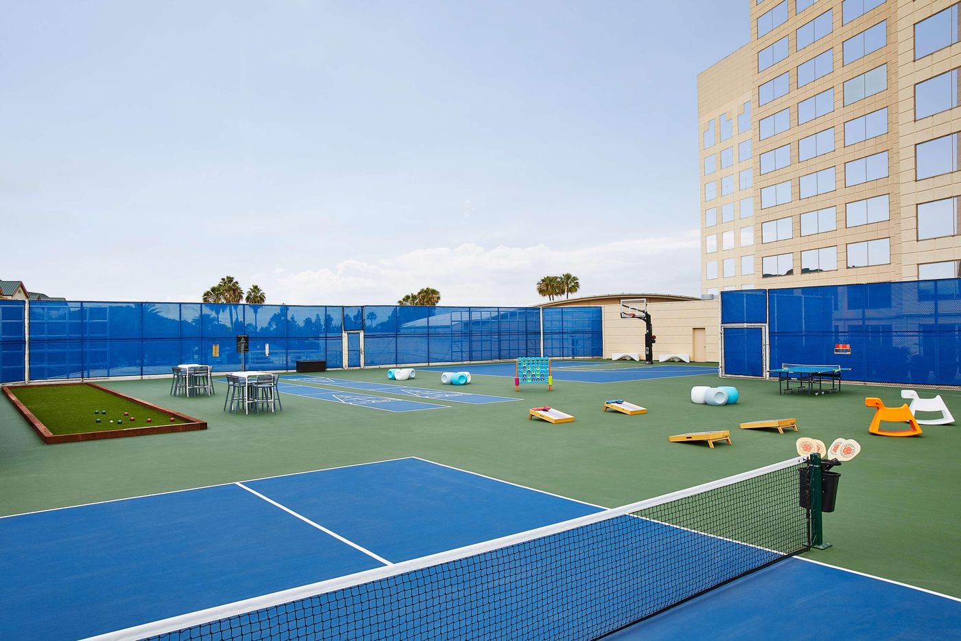 Hyatt-Regency-Orange-County-Sports-and-Entertainment-67