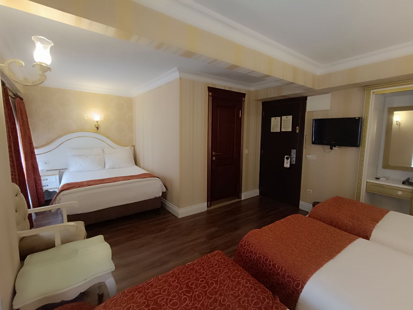 Golden-Horn-Sirkeci-Room-33