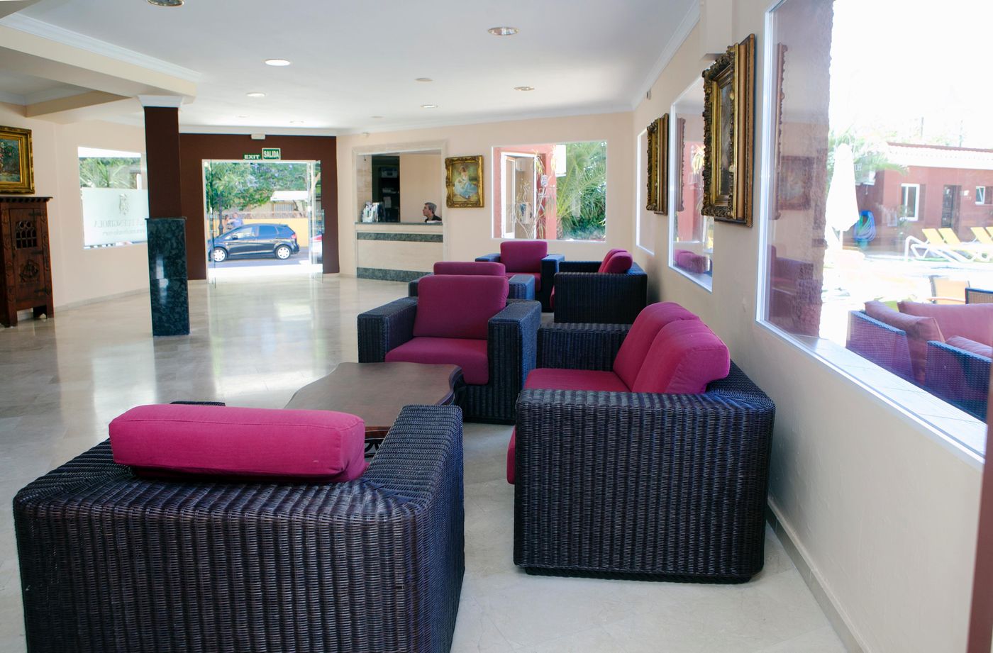 Itaca-Fuengirola-Lobby-31
