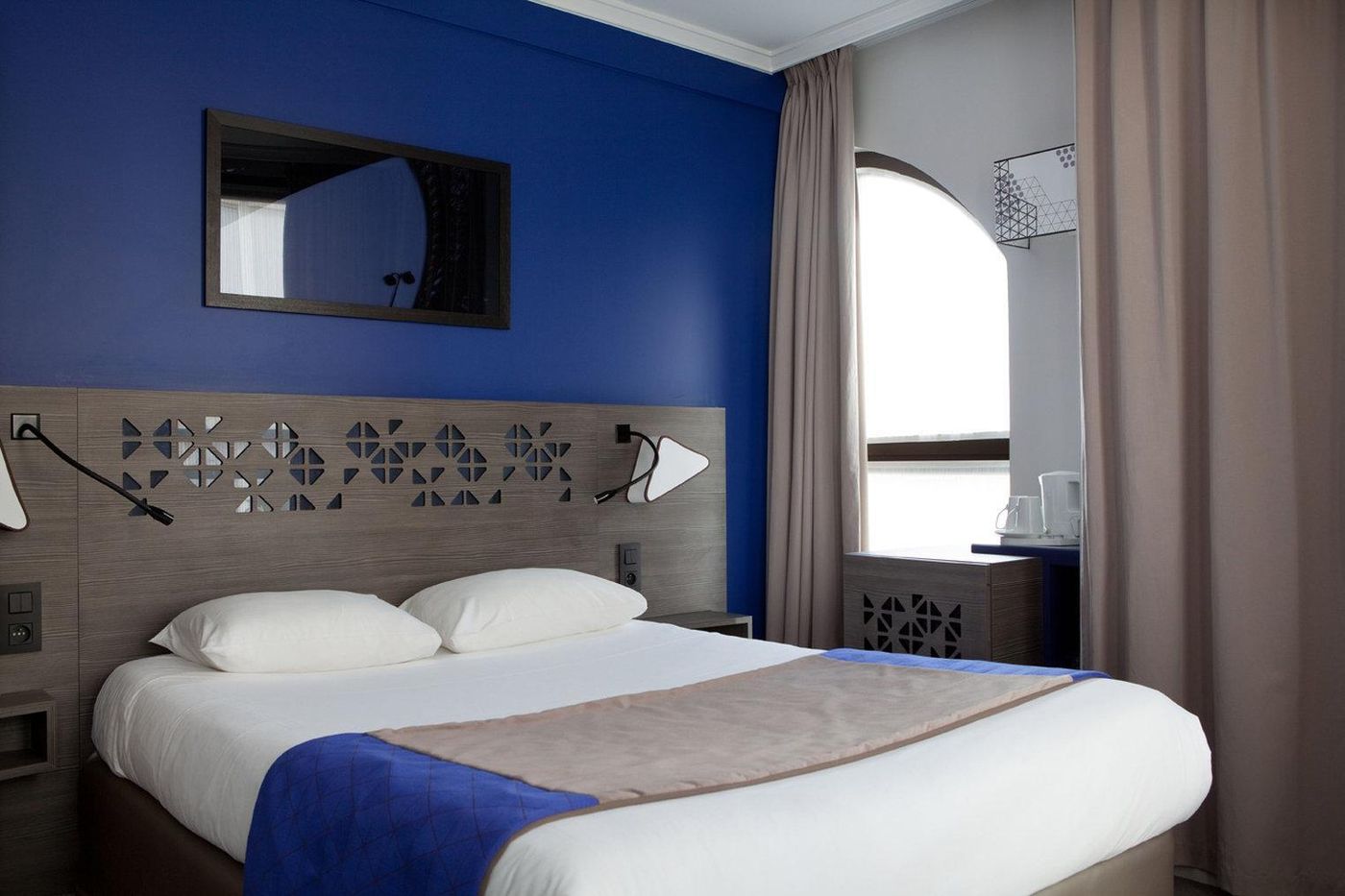 Hotel-Eiffel-Capitol-General-view-24