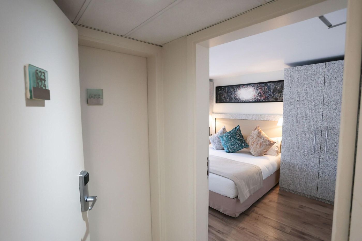 Eden-Hotel---Spa-Room-23