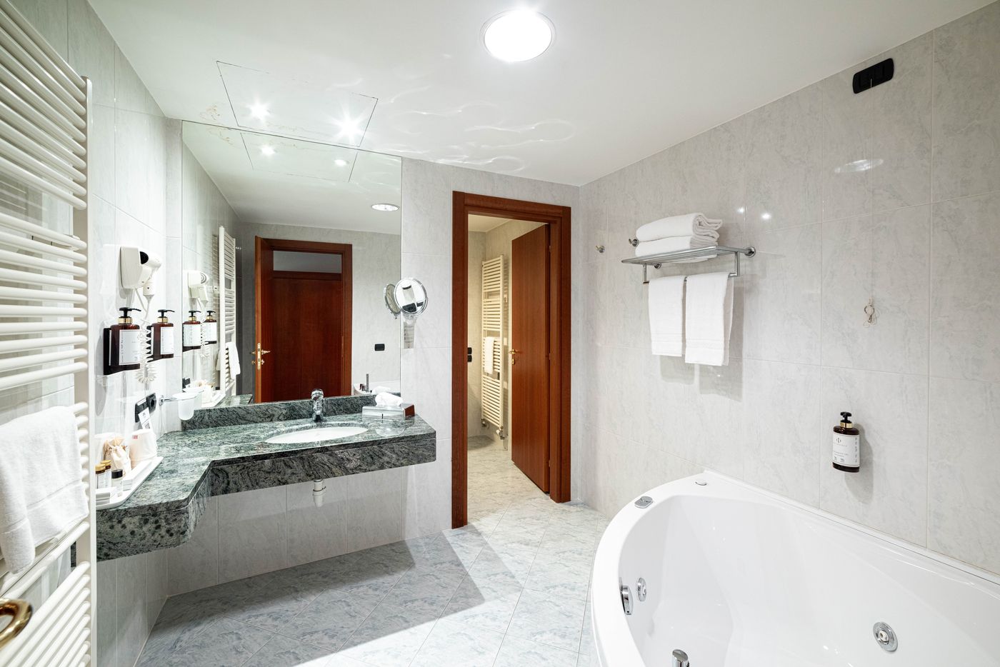 Phi Hotel Cavalieri - Italy - BRA - Room - 10