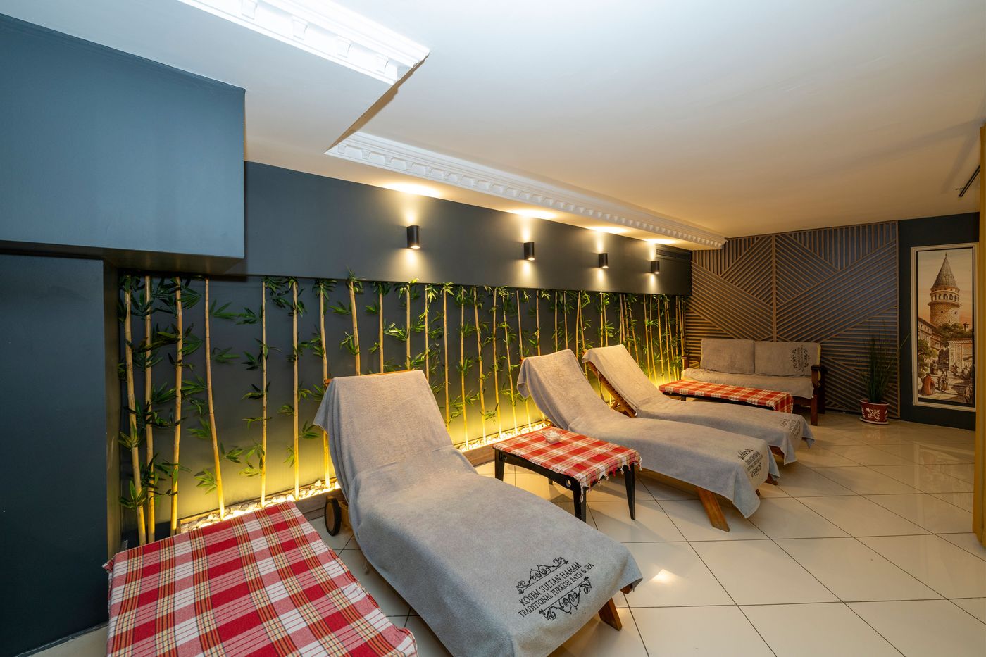 The-Byzantium-Hotel---Suites-Sports-and-Entertainment-3