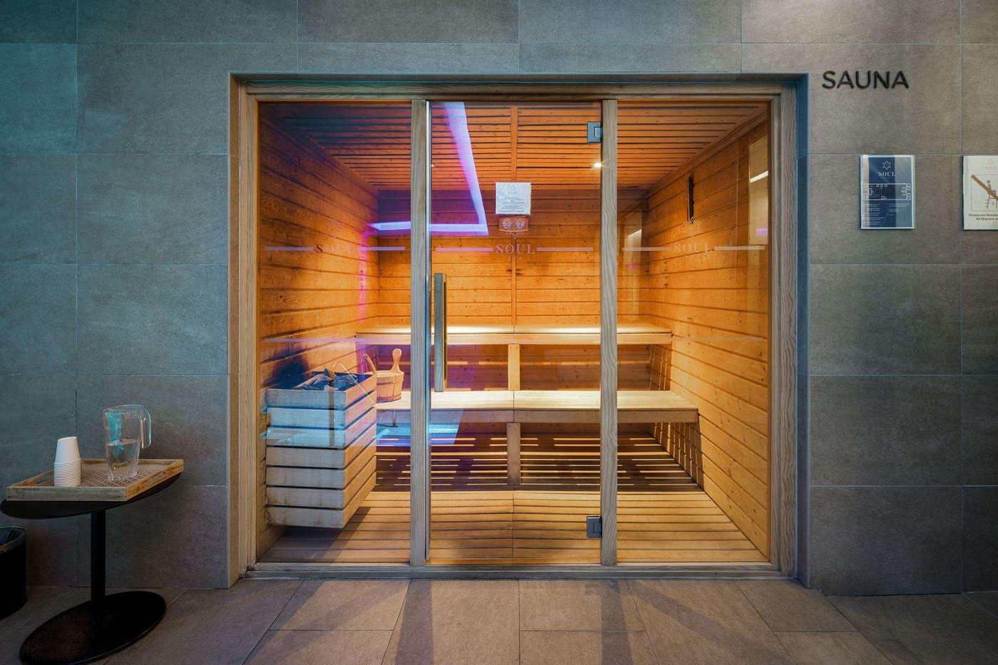 Jupiter-Marina-Hotel---Couples---Spa--Adults-Only--Sports-and-Entertainment-59