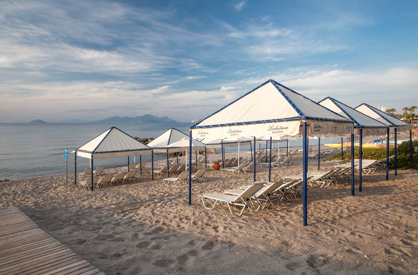 Lakitira-Suites-Beach-22