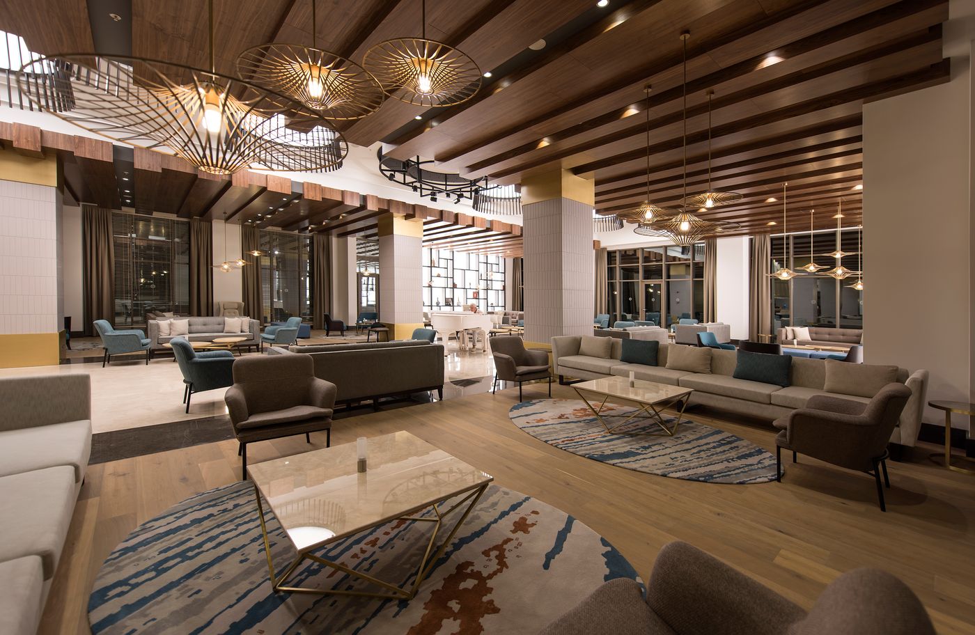 Acanthus Cennet Barut Collection