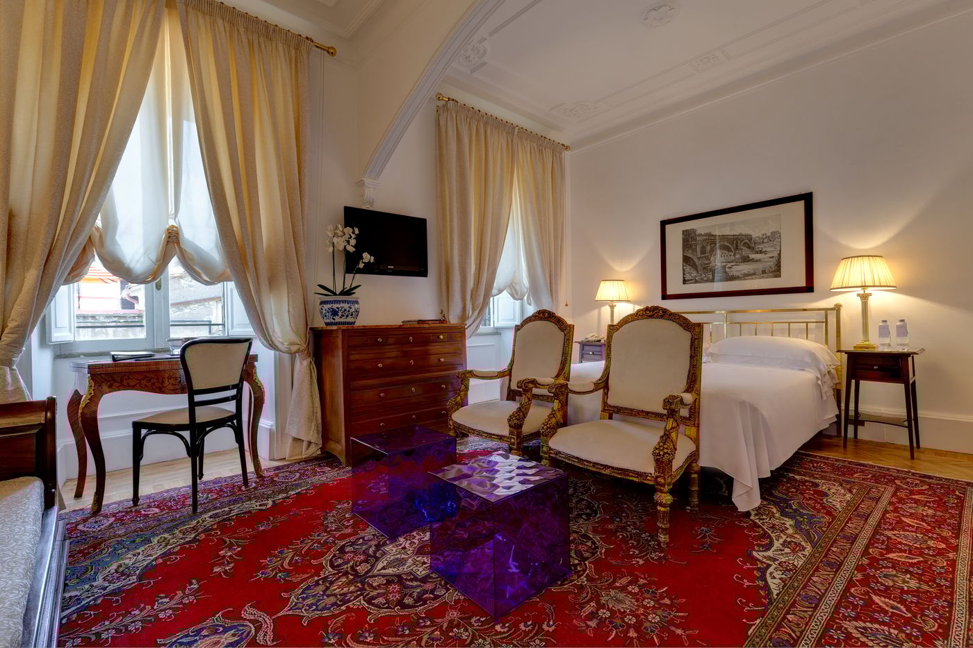 Grand-Hotel-Plaza-Room-20