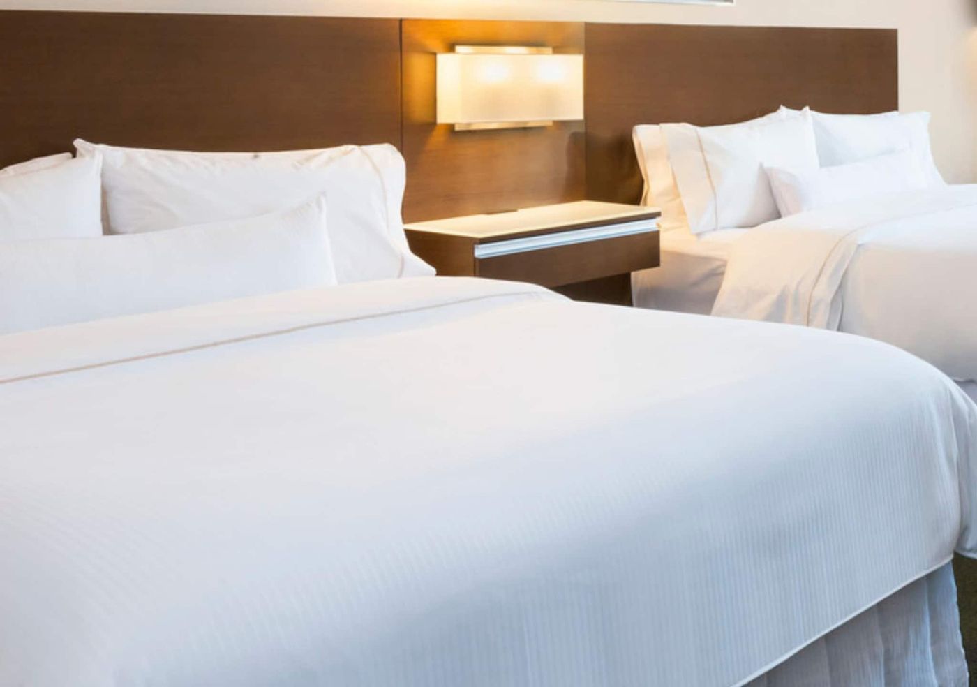 The-Westin-Wall-Centre--Vancouver-Airport-Room-31