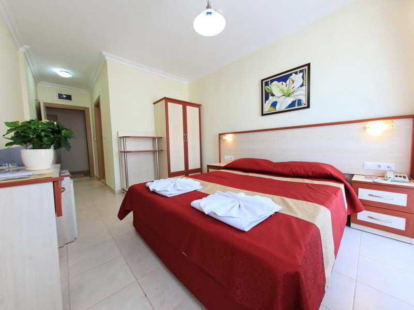 Elite-Orkide-Suite-Hotel-Room-27