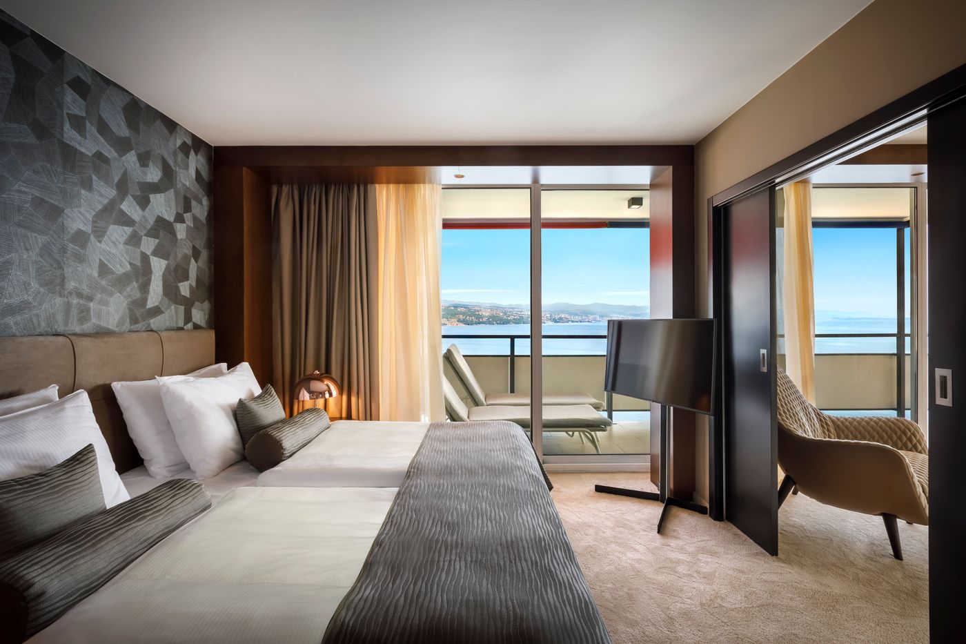 Remisens-Premium-Hotel-Ambasador-Room-22