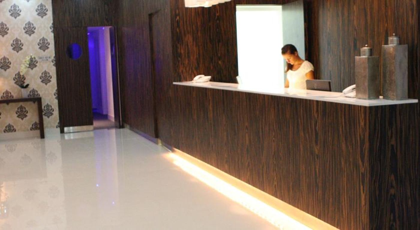 Tsokkos Vrissiana Beach Hotel