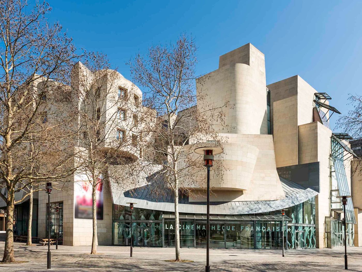 ibis-Styles-Paris-Bercy-General-view-11