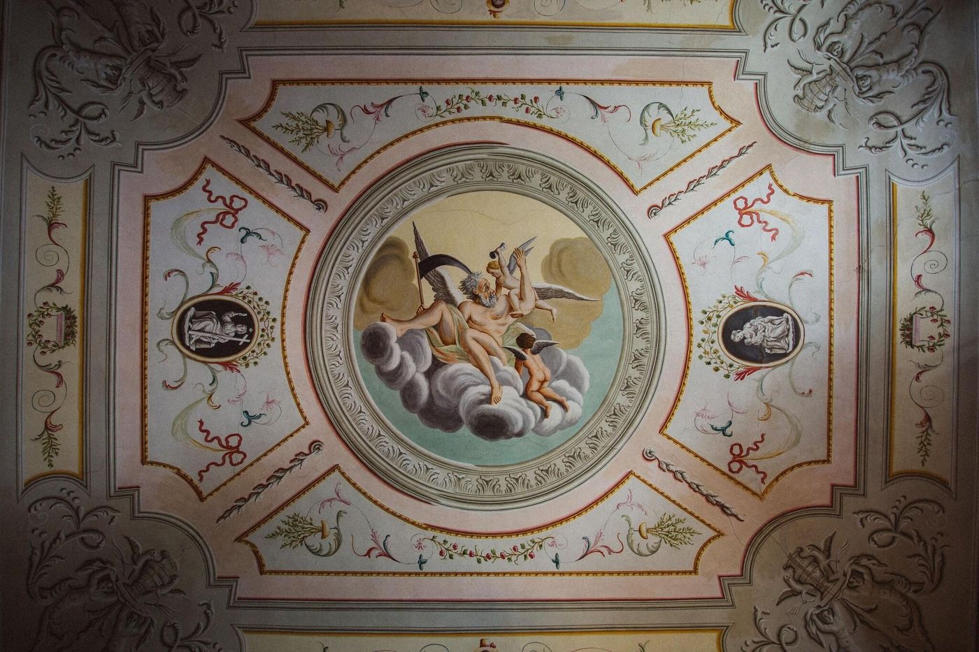 Villa-Sermolli-Lobby-17