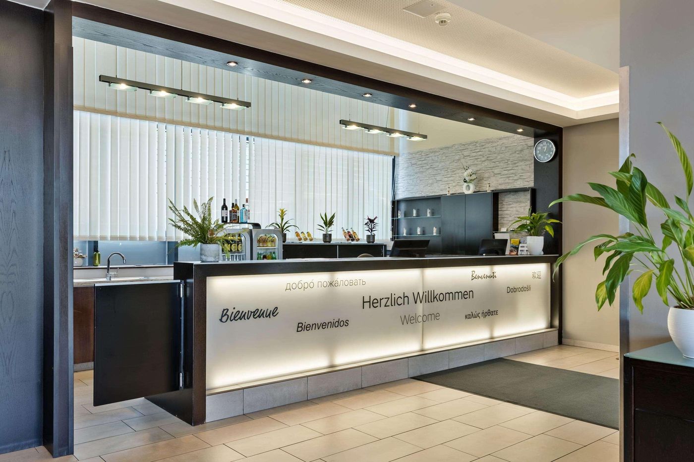 Austria Trend Hotel Salzburg Messe-Austria-SALZBURG-Lobby-6