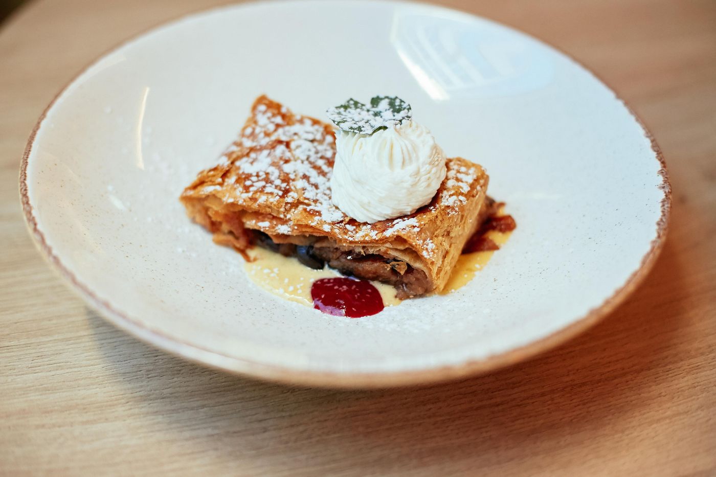 Holiday-Inn-Krakow-City-Centre-Restaurant-56