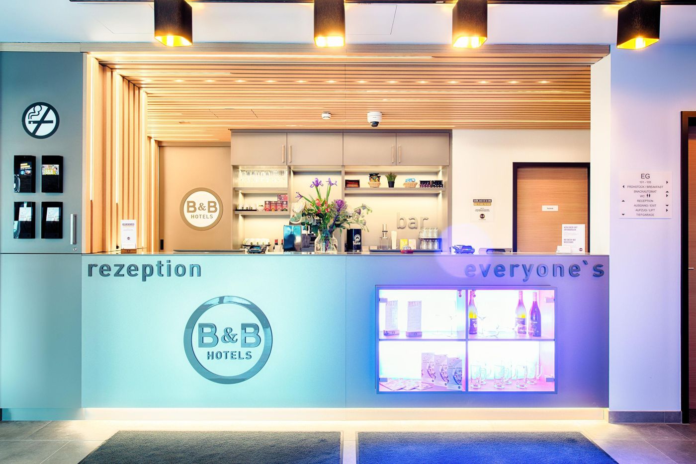B&B Hotel Augsburg-Nord-Germany-Augsburg-Lobby-7