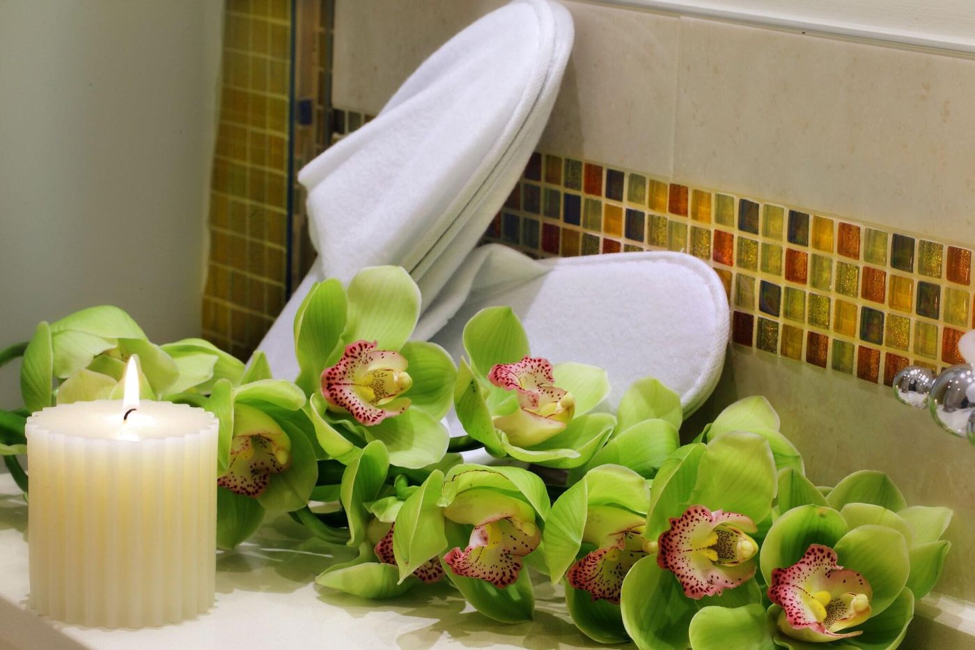 Ai-Mori-d-Oriente-Room-37