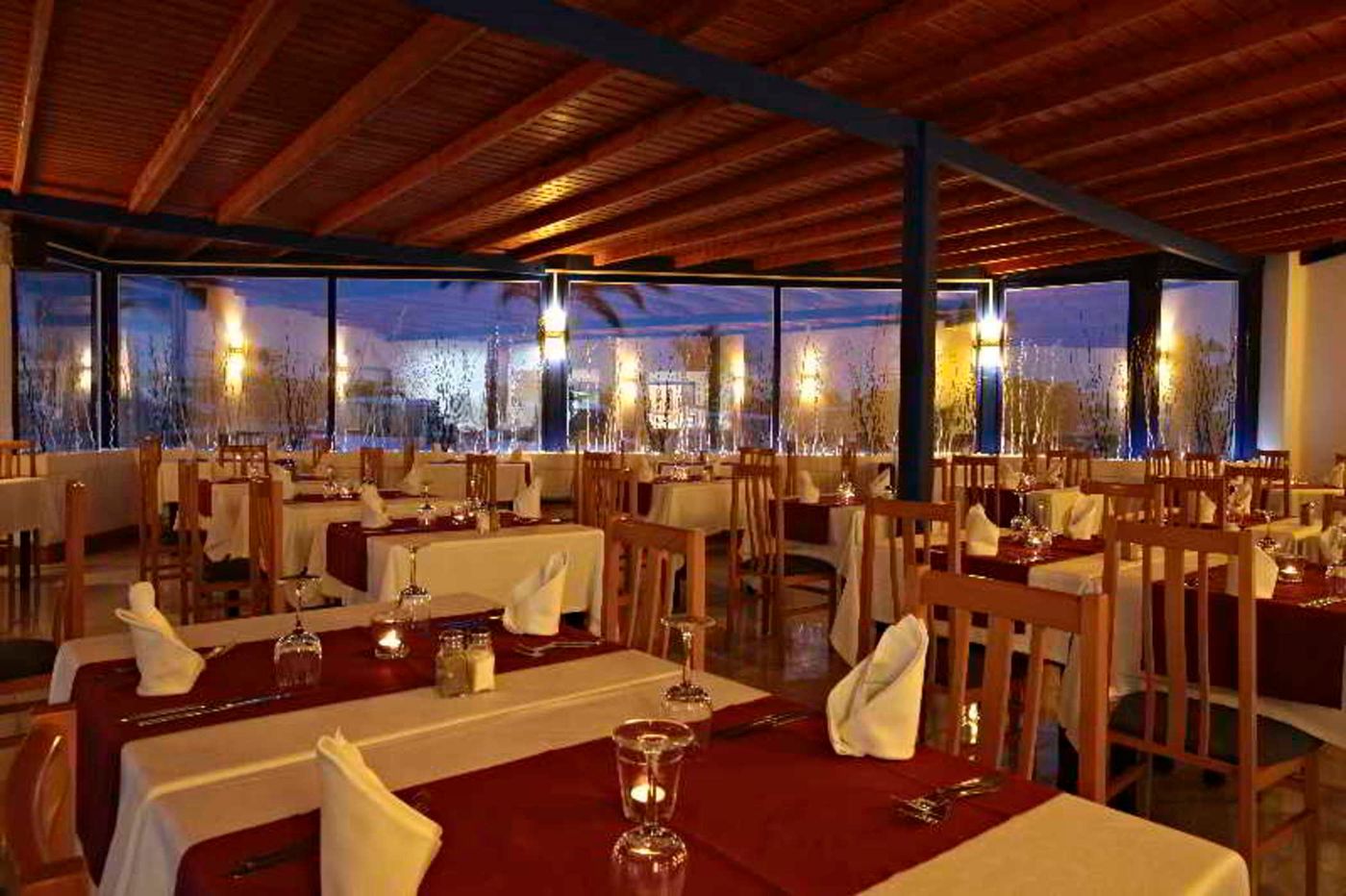 Sandos-Atlantic-Gardens---Adults-Only-Restaurant-20