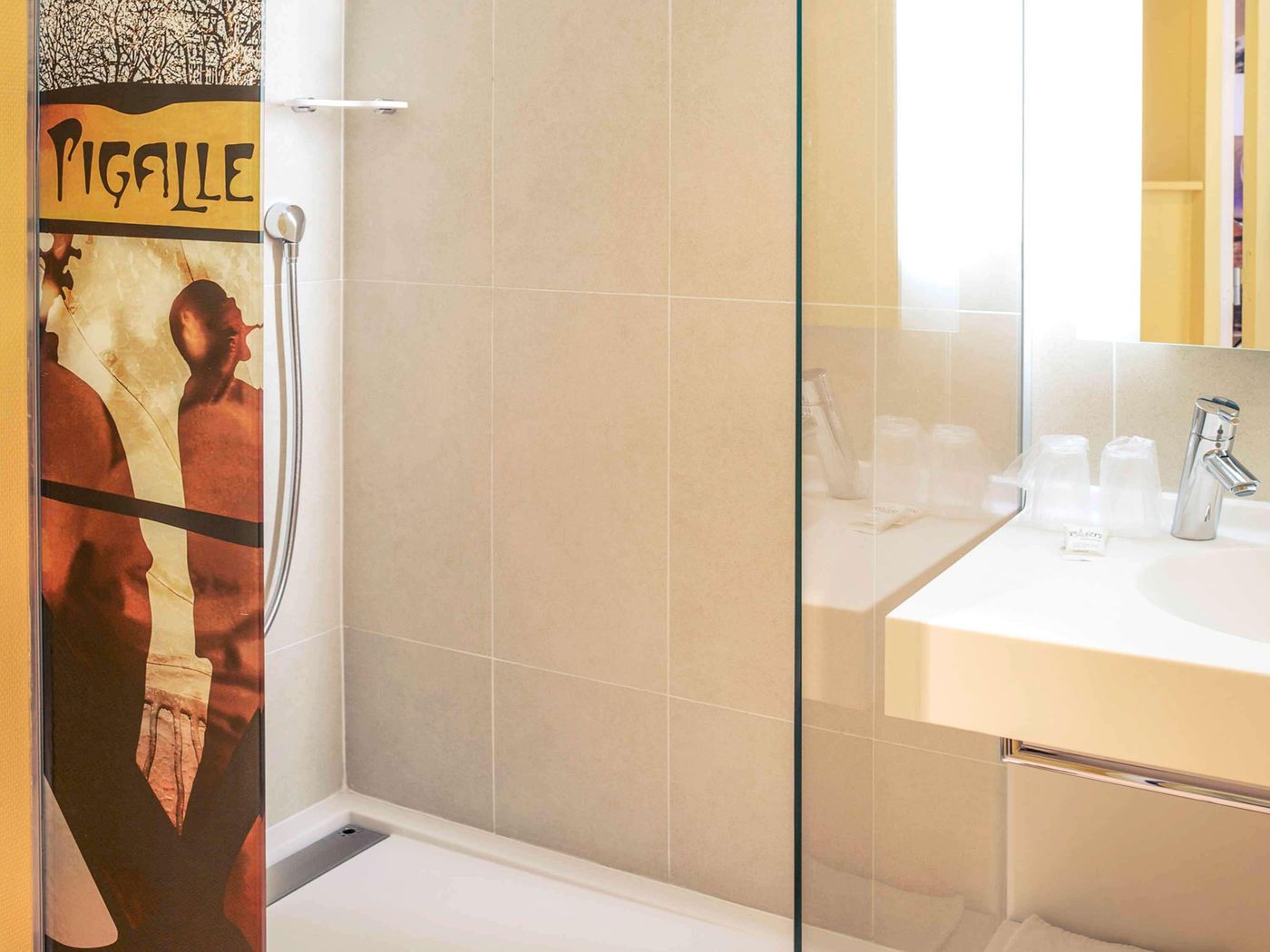 Mercure-Paris-Pigalle-Sacre-Coeur-Room-46