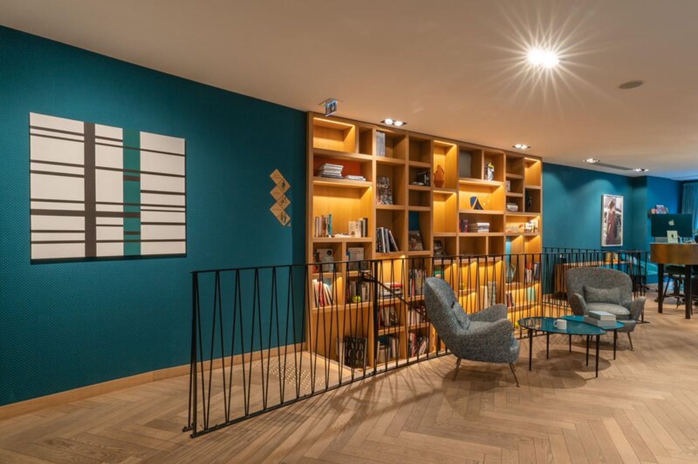 Artus-Hotel-Lobby-15